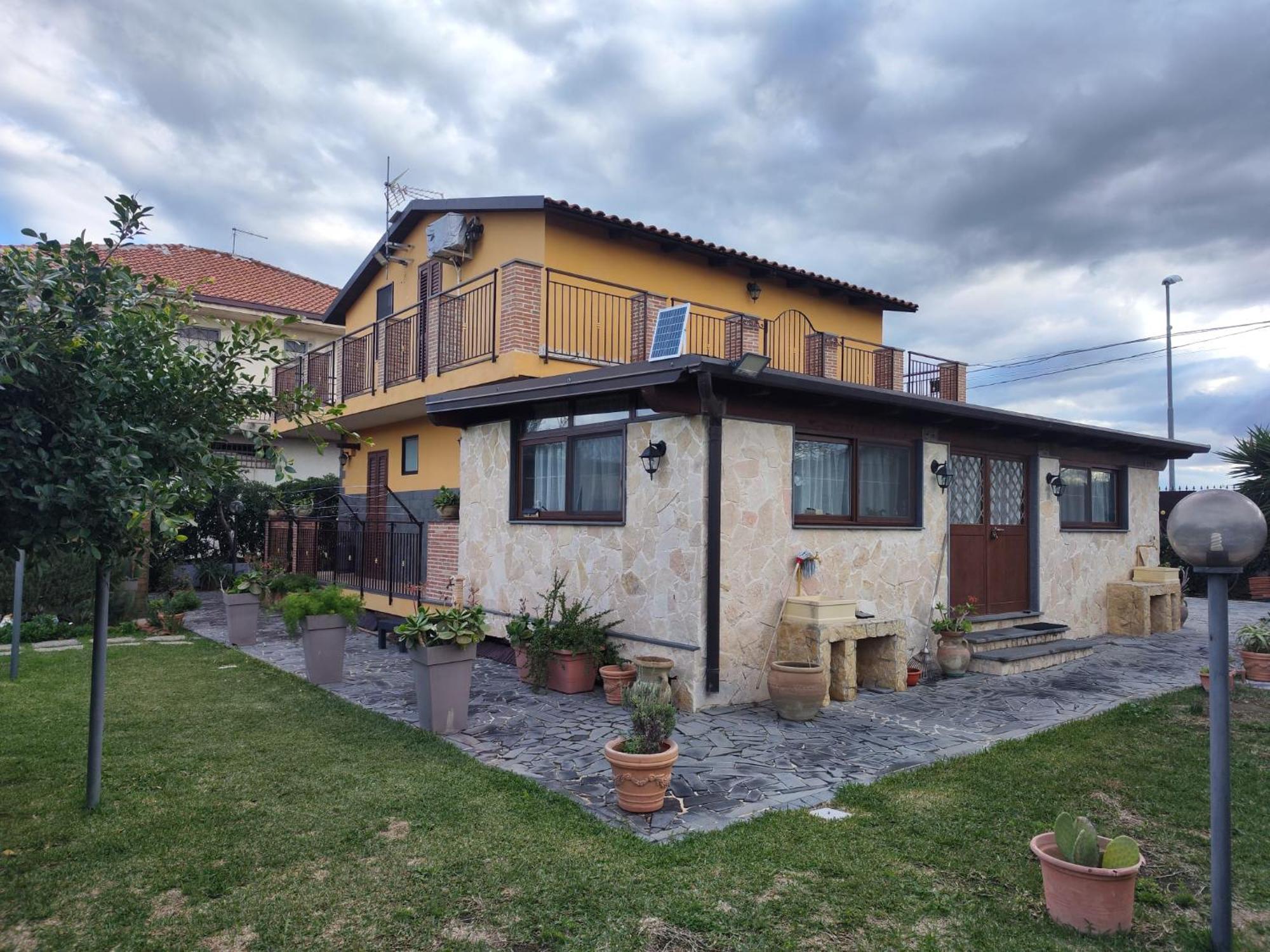 A Casa Dello Zio Villa Catania Exterior photo